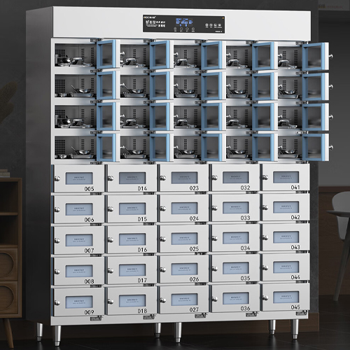 商用多格消毒柜：高效消毒解決方案，餐具衛(wèi)生新選擇